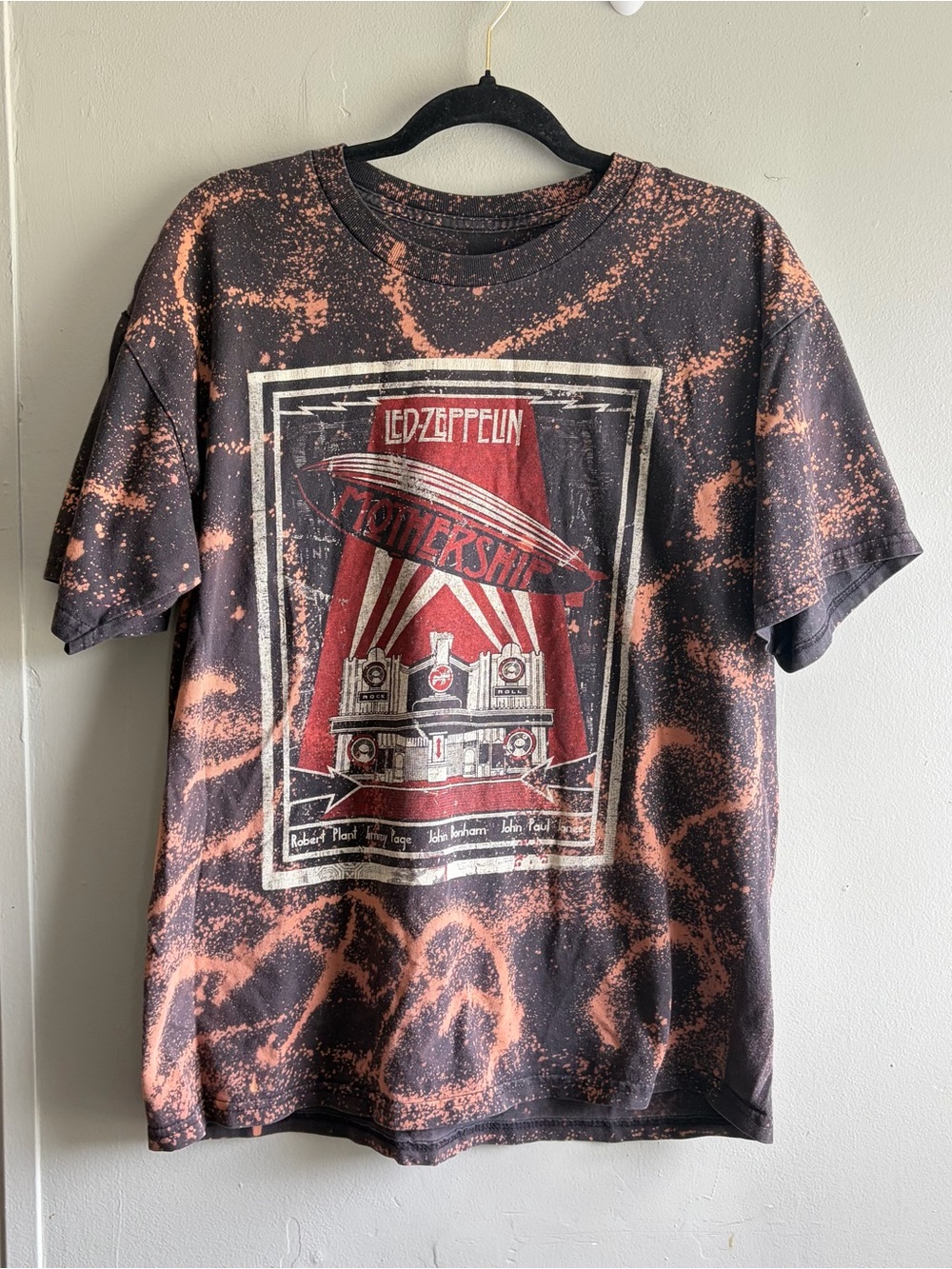 Led Zeppelin Vintage Style "Mothership" Band Tee